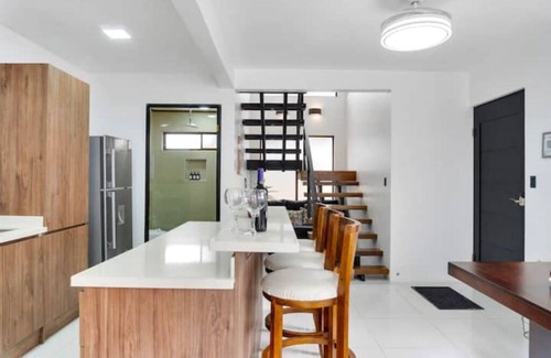 Villa Bonita Cabina | Luxury Volcano View! Private Pool & BBQ!
