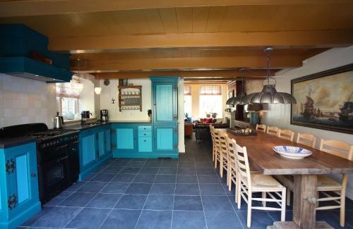 Enkhuizen Casa | Luxury VOC Stay w Views