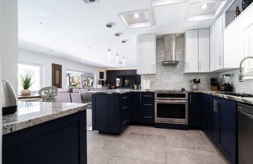 Cypress Lakes Casa | Villa de lujo frente al agua!