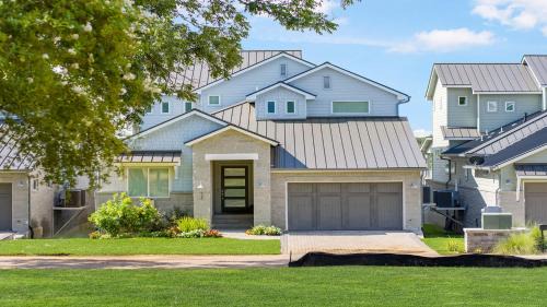 Kingsland Casa | Luxury Waterfront Pool Hot Tub Boat Slips