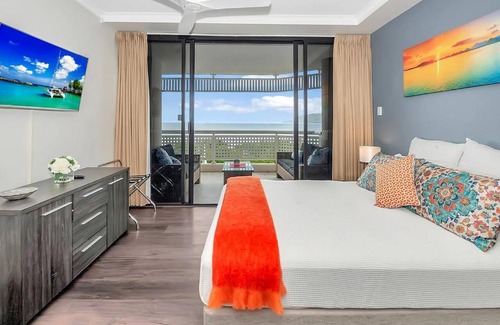 Cairns North Apartamento | 'Luxury Waterfront' Spectacular Oasis in the City