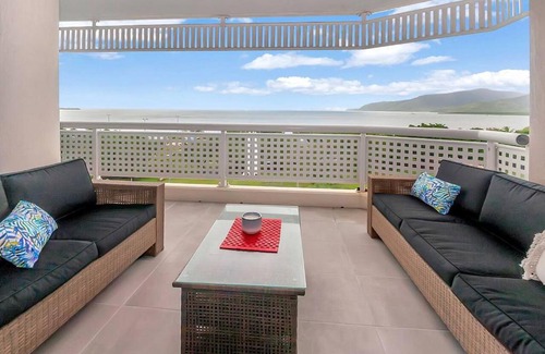 Cairns North Apartamento | 'Luxury Waterfront' Spectacular Oasis in the City