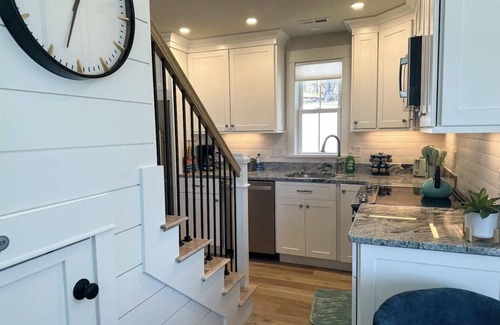 Laconia Casa | Luxury Waterview, Patio, Grill, New Construction