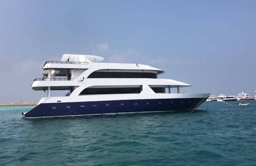 Vaavu Atoll Casa | Luxury yacht for diving trips