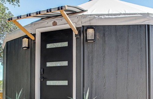 Fredericksburg Casa | Luxury Yurt in Texas Wine Country
