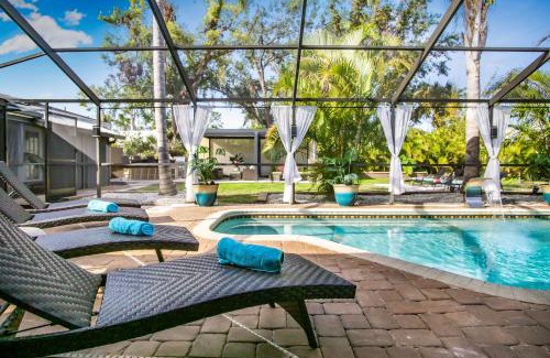 Sarasota Apartamento | Luxury Zen Den with heated pool just off Siesta Key