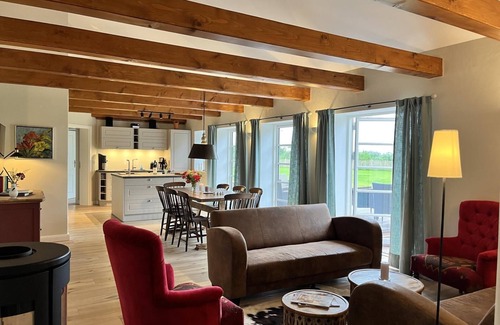 Rabenholz Casa | Luxus-ökohaus mit Kamin, Sauna, Eingezäuntem Garten