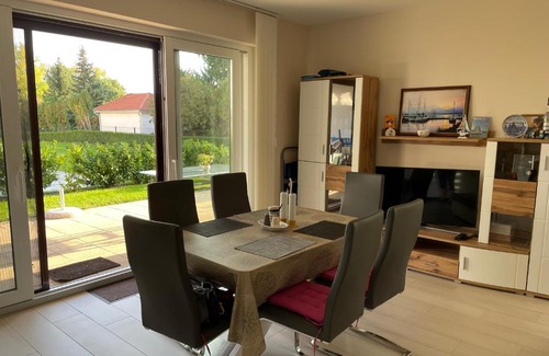 Csopak Apartamento | Luxus Apartment direkt am See