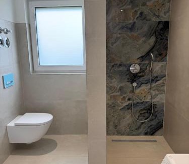 Frankfurt Apartamento | Luxus Appartement- Waldheim