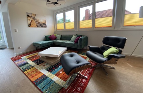 Eichwalde Apartamento | Luxus Dachgeschoss mit Sonnenterrasse