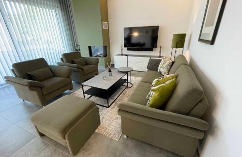 Muritz Apartamento | Luxus-Ferienwohnung GREENFEE Fleesensee