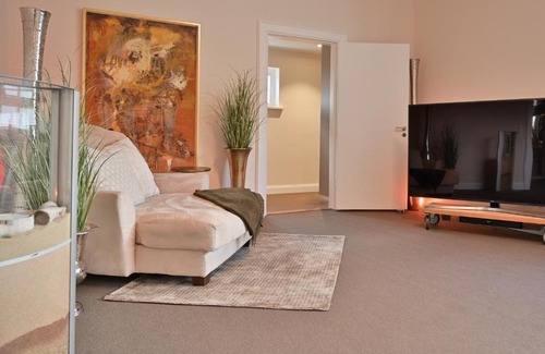Flensburg Apartamento | Luxus-Ferienwohnung in Flensburger Innenstadt - SCHMUCKSTÜCK