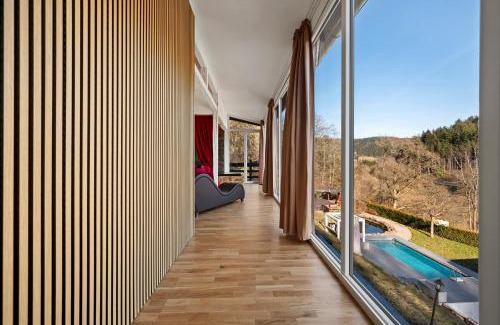 Neubulach Casa | Luxus-Gästehaus mit Sauna, Kamin & exklusivem Paarbereich