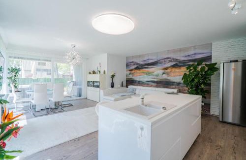 Szantod Apartamento | Luxus Partivilla Apartman