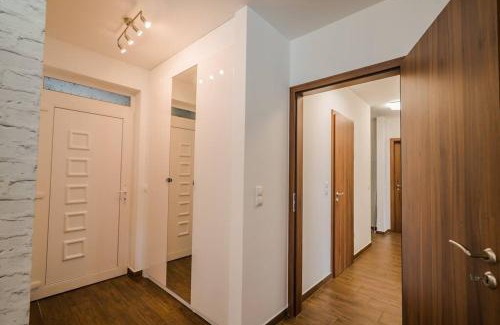 Szantod Apartamento | Luxus Partivilla Apartman