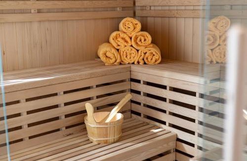 Pirna Apartamento | *Luxus Penthouse* (Sauna, 6 Per)
