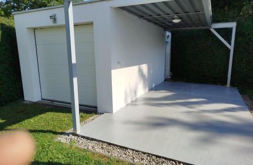 Hanspaulka Apartamento | Luxusní apartmán s terasou Hanspaulka