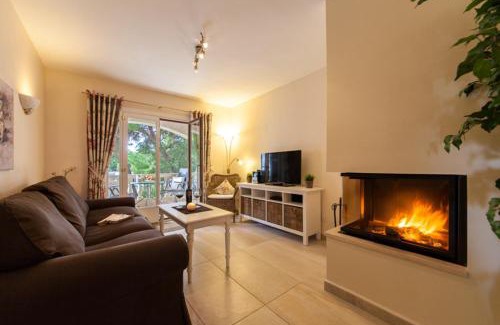 Cala Agulla Apartamento | Luxuswohnung Sylt