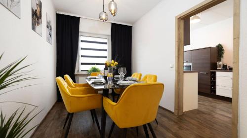 Unterallgau Apartamento | Luxx Home MM, Airport - Parkplatz - Küche - Balkon