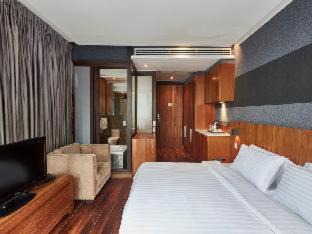 Chidlom Hotel | LUXX Langsuan Hotel - SHA Plus