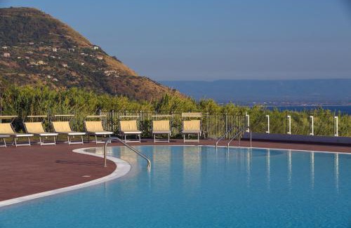 Ricadi Complejo | LUZIA AGRIRESORT Amazing Nature Atmosphere