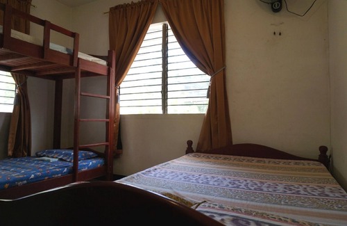 Oslob Casa | Luzmin BH - White House