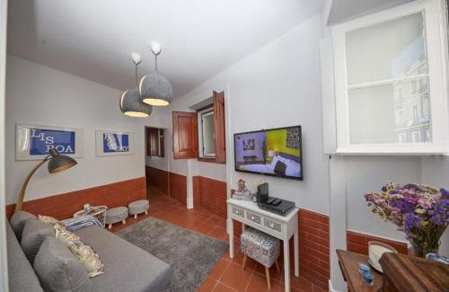 Santo Amaro Apartamento | Lx Factory Apartment! Outside terrace