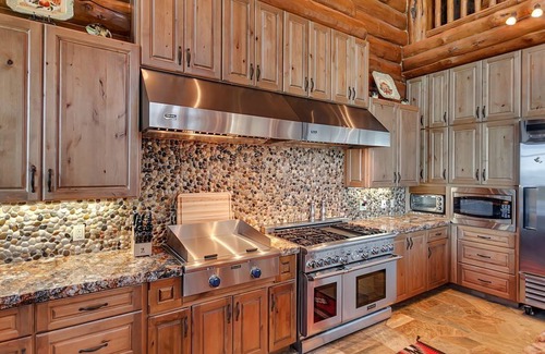 Port Orford Casa | Frente al mar en 30 acres grandes para las bodas!