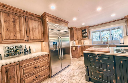Del Monte Forest Casa | Lx47: Pebble Garden Retreat Home With Modern Kitchen