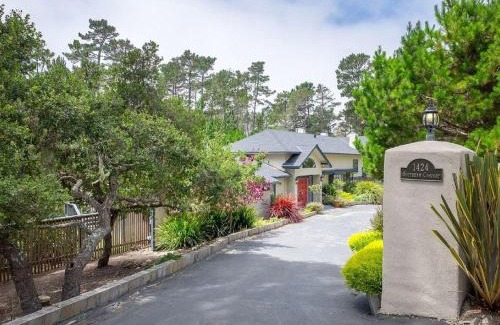 Del Monte Forest Casa | LX55: Golfer's Delight Pebble Beach