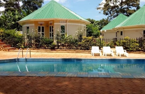 Kampala Hotel | Lyden Cottages