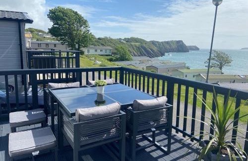 Lydstep Otro | Lydstep Beach Village - 374 Bay View