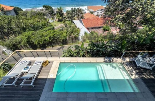 Selection Beach Apartamento | Lymegrove Beach Villa's Oyster Suite | Umdloti