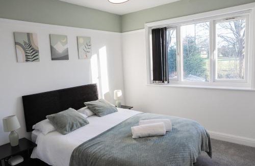 Wolverhampton Casa | Lymer House - Stylish 3 Bedroom House in Wolverhampton