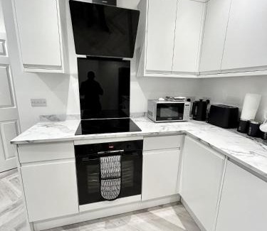 Wolverhampton Casa | Lymer House - Stylish 3 Bedroom House in Wolverhampton