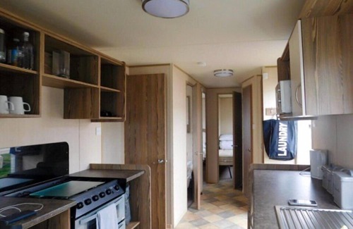 Weymouth Cabina | Lynch Lane Lodge - Relax in Weymouth