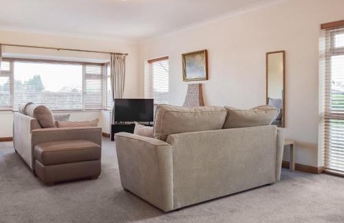 Sandbach Casa | Lyncroft Holiday Bungalow
