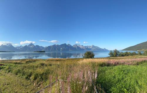 Lyngen Casa | Lyngen Biarnes- Nordreisa