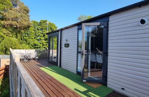 Evanton Otro | Lynton lodges