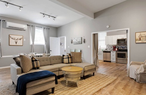 Kedron Casa | Estudio Creekside en GratiDude Lodge