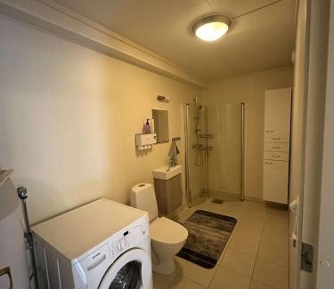 Rubbestadneset Apartamento | Lys Leilighet, midt i Rubbestadneset