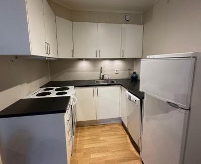Rubbestadneset Apartamento | Lys Leilighet, midt i Rubbestadneset