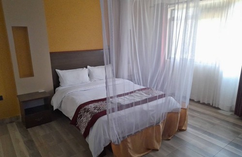 Ngelani Hotel | Lysak Haven Park Machakos