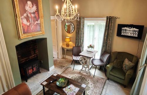 Lytham St. Anne's Casa | Lytham Hall Gate House