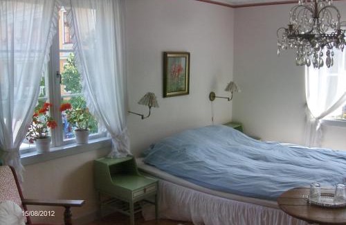Gnesta Cama Y Desayuno | Mälby Säteri B&B
