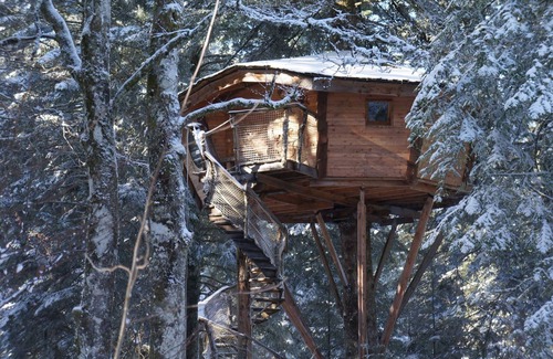 La Tour-dʼAuvergne Cabina | Cabane Méïzou des Puys-Cabaña de madera-Familiar-Baño Privado-Vista al bosque