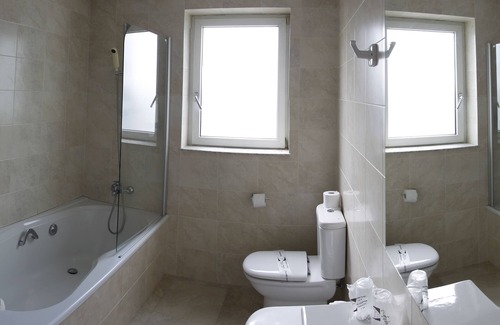Lugo Hotel | Méndez Núñez Hotel