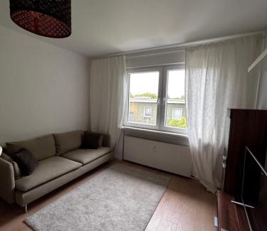 Untermeiderich Apartamento | Möblierte Wohnung in Duisburg