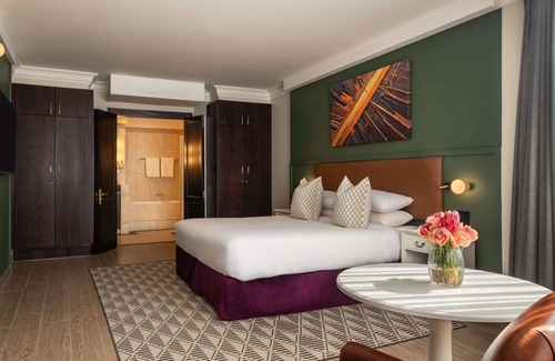 Windhoek Hotel | Mövenpick Hotel Windhoek