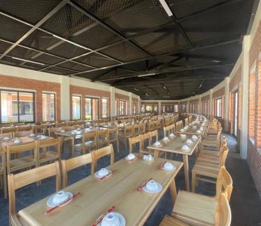 Moc Chau Hotel | Mộc Châu Mountain Retreat